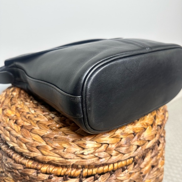 Vintage Coach Whitney 4115 black brass shoulder crossbody pre 1994 leather - Picture 7 of 16